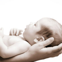 Παιδιά που γεννιούνται από κατεψυγμένα έμβρυα: Ο σοβαρός κίνδυνος που μπορεί να αντιμετωπίσουν