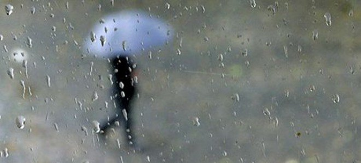 Χαμηλές θερμοκρασίες και βροχές για τη Δευτέρα
