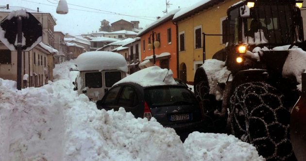 Χιονοστιβάδα καταπλάκωσε ξενοδοχείο στην Ιταλία – Στους 30 οι νεκροί!