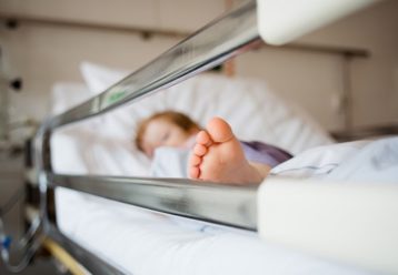 Στο Μακάρειο Νοσοκομείο 10χρονο κοριτσάκι έπειτα από σοβαρό τραυματισμό σε τροχαίο