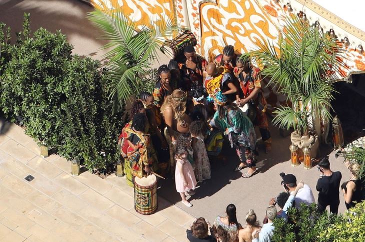Το πρωτότυπο baby shower της Beyoncé | Infokids.com.cy