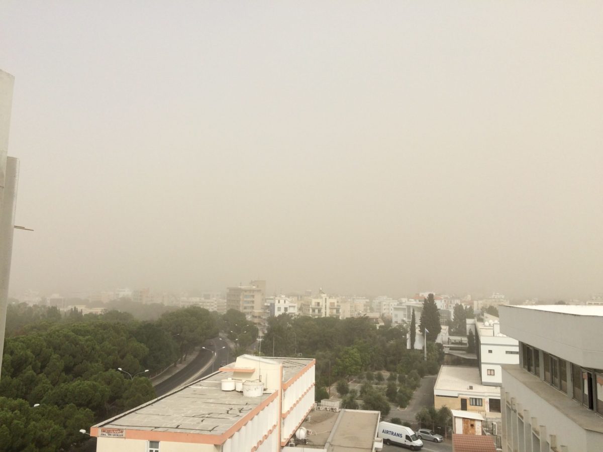 Σκόνη στην ατμόσφαιρα της Κύπρου και σήμερα (10/5) – Να είστε προσεκτικοί στις μετακινήσεις σας