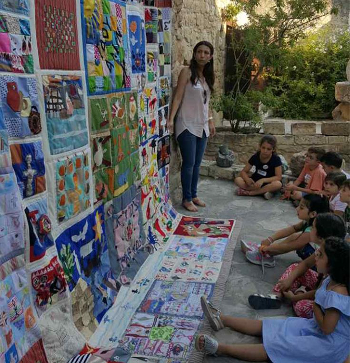 Οι μαθητές Δημοτικών δώρισαν ένα υπέροχο πάπλωμα στο «Πάφος 2017»
