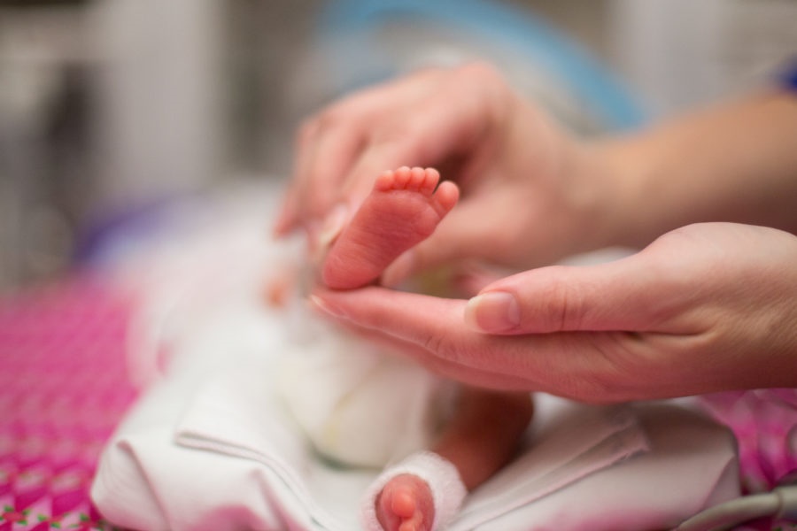 8 πράγματα που πρέπει να γνωρίζετε αν γεννήθηκε πρόωρα το μωράκι σας