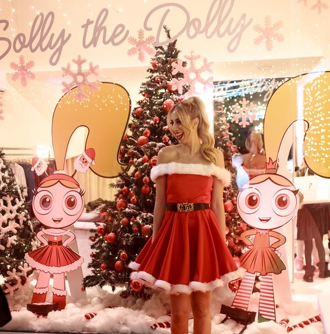 Welcome To SollyWood!: To πιο λαμπερό event του Χειμώνα από τη Solly the Dolly