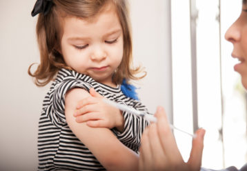 Οι γονείς ρωτούν: Με τις δοκιμές του εμβολίου της Pfizer για τα παιδιά κάτω των 5 ετών τι γίνεται;