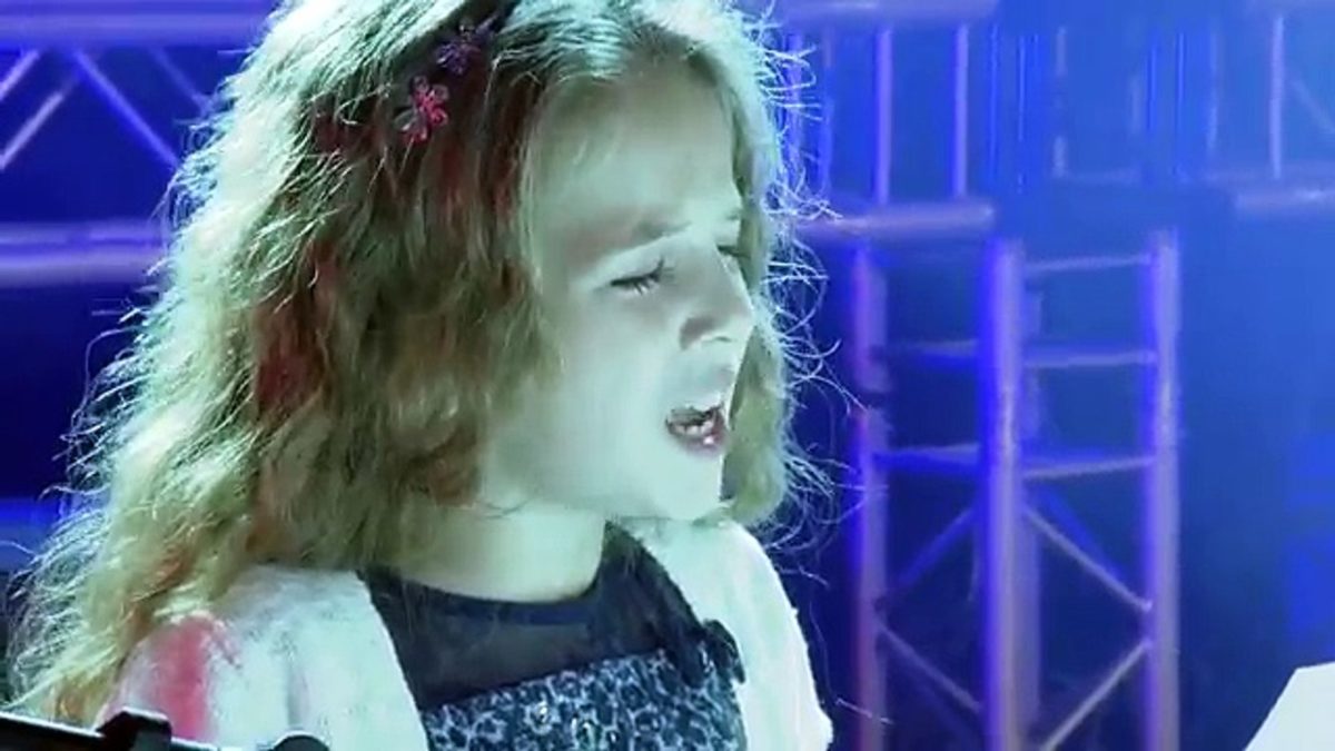 13χρονη τραγουδά το «La Bohème» του Charles Aznavour και… μας κόβει την ανάσα!
