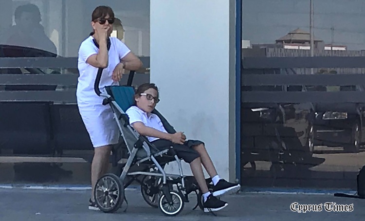 Το μήνυμα του 12χρονου παραπληγικού Λουκά στον Πρόεδρο της Δημοκρατίας που συγκλονίζει (video)