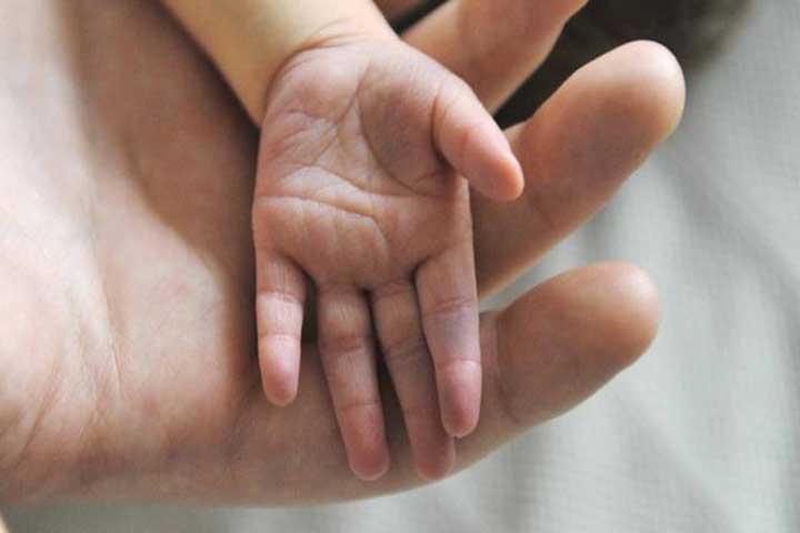Τραγωδία με 5 μηνών βρέφος – Έφυγε ξαφνικά από τη ζωή