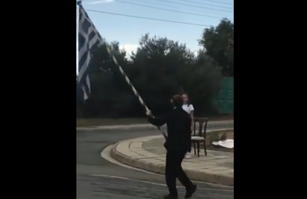 Συγκινητικό video: Η φετινή παρέλαση της Λάρνακας με τον έναν και μόνο μαθητή