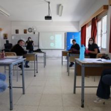 Αβέβαιο το άνοιγμα των σχολείων - «Παίζουν με την ψυχολογία των παιδιών»