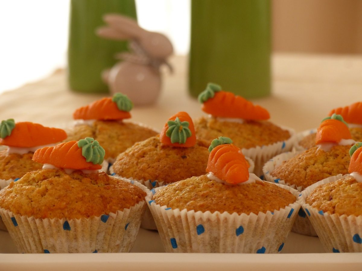 Muffins με καρότο, μελιτζάνα και κολοκυθάκι: Ένα σνακ που θα κρατήσει χορτάτα τα παιδιά