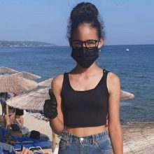 Ελλάδα: 12χρονη σώζει άνθρωπο από πνιγμό χάρη στις πρώτες βοήθειες που έμαθε στο σχολείο
