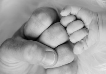 «Έρημε πατέρα του ογκολογικού… κανείς δε μιλάει για σένα, κανένας δε σε γνώρισε»