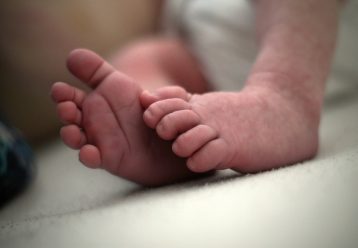 Γύρισε η γλώσσα σε βρέφος 20 μηνών- Η σωτήρια κίνηση που πρέπει να ξέρουμε ΟΛΟΙ μας