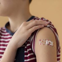 Πάνω από 800 ραντεβού για εμβολιασμό παιδιών 12-15 ετών μέχρι τις 8 τη Δευτέρα