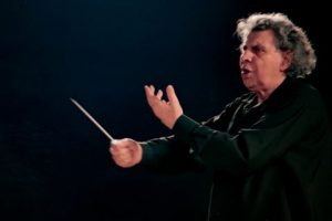 «Έφυγε» ο σπουδαίος μουσικοσυνθέτης Μίκης Θεοδωράκης - 'Οταν στα 12 του έγραφε παιδικά τραγούδια (βίντεο)