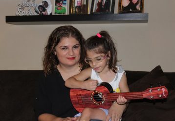 «Κρατούσα στην αγκαλιά μου νεκρό το κοριτσάκι μου και τότε έγινε το θαύμα»