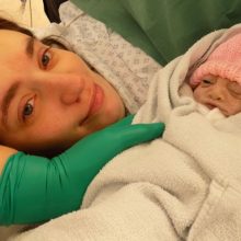 Το μωρό που έζησε 74 λεπτά και έσωσε ζωές: Η γενναία απόφαση της μητέρας