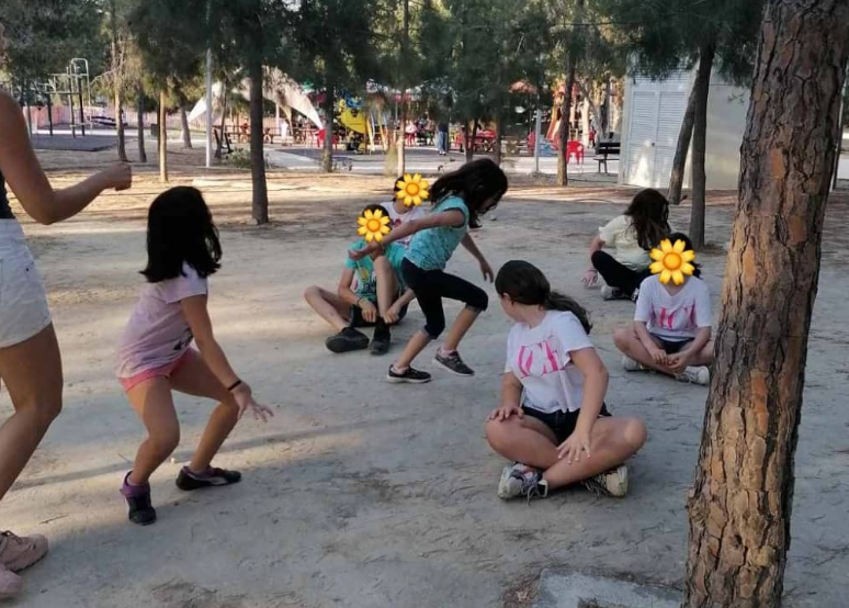 Νοέμβριος γεμάτος θέατρο και παιχνίδι στο Σχολείο του Δάσους