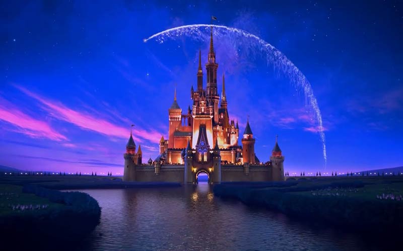 “Wish upon a star”: Το ωραιότερο οικογενειακό σόου για τις φετινές γιορτές με Μαρίζα Ρίζου και Γιώργο Περή