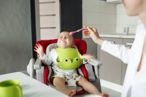 Παιδίατρος: Τι να προσέξετε στη διατροφή του παιδιού, όταν είναι άρρωστο