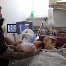 Έπειτα από 85 ημέρες νοσηλείας με Covid-19 παίρνει αγκαλιά το νεογέννητο μωρό της! (video)