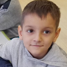 «Μαμά, δεν θέλω να πεθάνω»: Συγκλονίζει 6χρονος που σκοτώθηκε από πυρά με το χαμστεράκι του στο χέρι