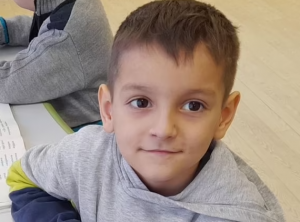 «Μαμά, δεν θέλω να πεθάνω»: Συγκλονίζει 6χρονος που σκοτώθηκε από πυρά με το χαμστεράκι του στο χέρι