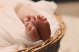 Ψάχνουν το πρόσωπο που «ξεφορτώθηκε» το νεκρό έμβρυο - Στο «μικροσκόπιο» δύο γυναίκες