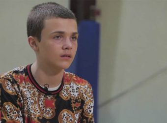 «Θέλω κάποιος να με φωνάξει παιδί του»: Ραγίζει καρδιές η ιστορία 13χρονου που ζητά μία οικογένεια