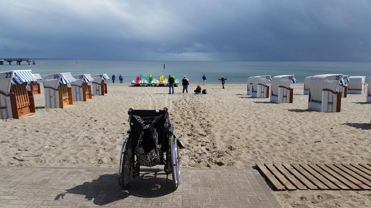 Αυτές είναι οι παραλίες της Κύπρου που είναι προσβάσιμες σε άτομα με αναπηρίες