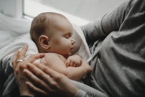 «Γράμμα στο πρώτο μου παιδί, που με έκανε μητέρα, που ξόρκισε τους φόβους μου»