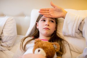 Έξαρση οξείας γαστρεντερίτιδας σε παιδιά - Τα συμπτώματα που πρέπει να προσέξουν οι γονείς
