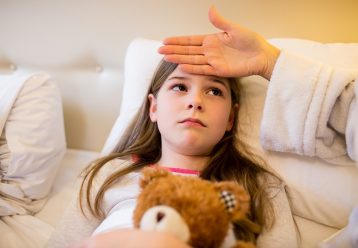 Έξαρση οξείας γαστρεντερίτιδας σε παιδιά - Τα συμπτώματα που πρέπει να προσέξουν οι γονείς