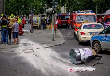 Βερολίνο: Σχολική εκδρομή βάφτηκε με αίμα - Όχημα έπεσε πάνω σε μαθητές