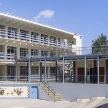 Σοβαρότατα προβλήματα στο Παγκύπριο Λύκειο Λάρνακας - Κινδυνεύουν οι μαθητές
