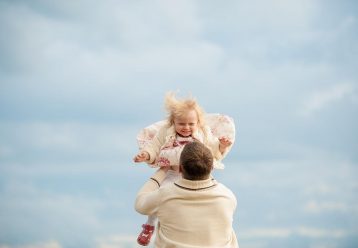 Μπαμπάς και κόρη: Μία σχέση καθοριστική για το μέλλον του κοριτσιού με το αντίθετο φύλο