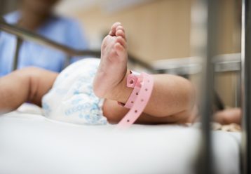 Στο Μακάρειο Νοσοκομείο επτά παιδιά με κορωνοϊό - Μωρά τα περισσότερα