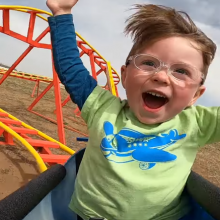 Μπαμπάς για βραβείο έφτιαξε ολόκληρο rollercoaster για τον 3χρονο γιο του! (video)
