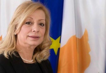 Θλίψη σε όλη την Κύπρο: Έφυγε από τη ζωή η Υπουργός Εργασίας, Ζέτα Αιμιλιανίδου