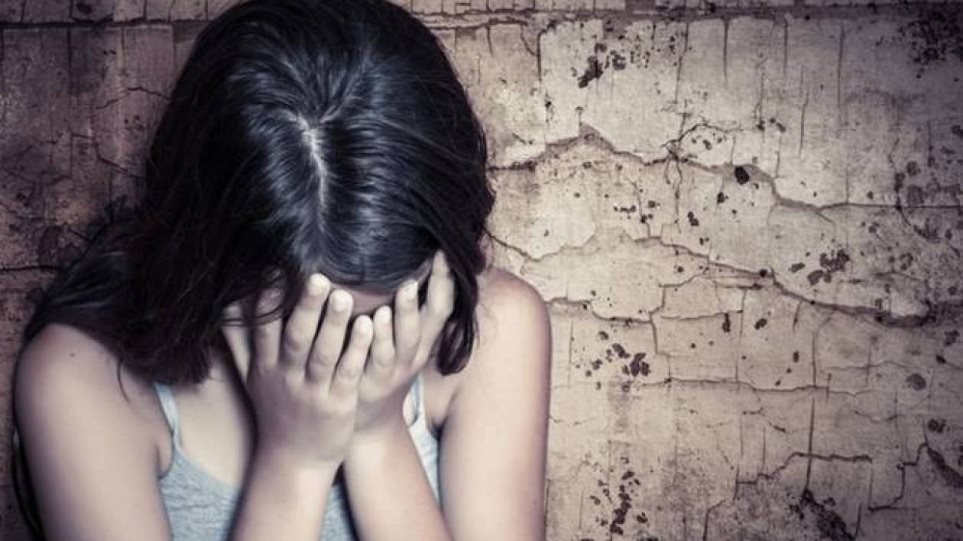 Παππούς βίαζε την 11 χρονη εγγονή του - Τι αποφάσισε το Δικαστήριο