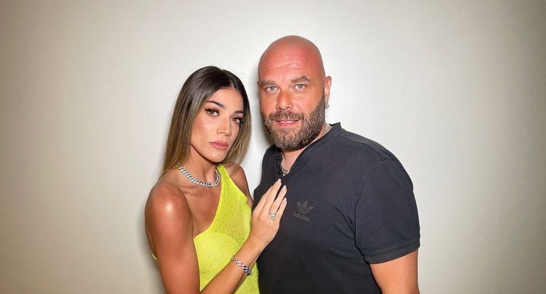 Πόσο μεγάλωσε! Η μικρή Ανατολή συνοδεύει την Ήβη Αδάμου σε συναυλία της (φωτο)