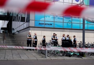 Κοπεγχάγη: Δύο έφηβοι ανάμεσα στους νεκρούς του μακελειού σε εμπορικό κέντρο