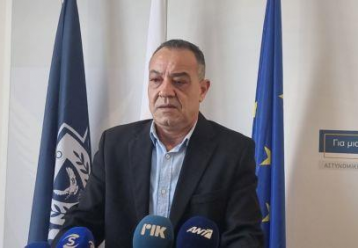Πάφος: Δεκατετράχρονος οδηγούσε μοτοσικλέτα χωρίς... φρένα!