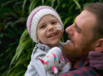 Τραγωδία: 4χρονη πέθανε από σπάνιο και επιθετικό καρκίνο - Η λάθος διάγνωση που αποδείχθηκε μοιραία