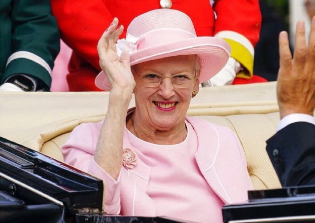 Γιατί η βασίλισσα Μαργκρέτε της Δανίας αφαιρεί τίτλους από τέσσερα εγγόνια της