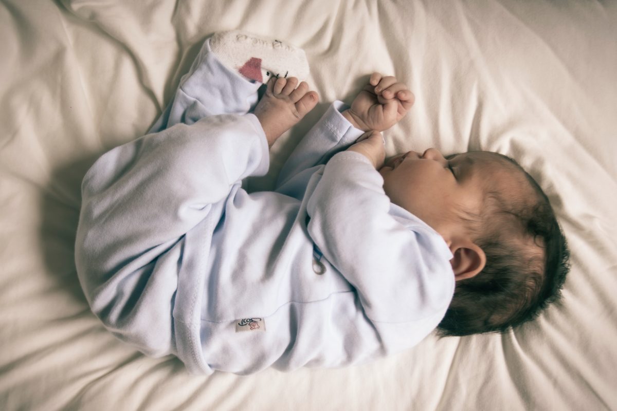 Δεν θα πιστέυετε ποιος ήχος κοιμίζει και το πιο ανήσυχο μωρό - Αποθεώνεται από τους γονείς! (vid)
