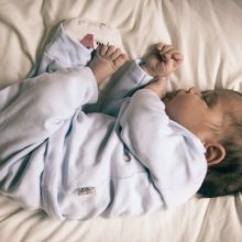 Δεν θα πιστέυετε ποιος ήχος κοιμίζει και το πιο ανήσυχο μωρό - Αποθεώνεται από τους γονείς! (vid)