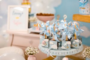 Αυτό το ζευγάρι πήγε το Gender Reveal σε άλλο επίπεδο - Δείτε τι απίστευτο έκαναν (βίντεο)